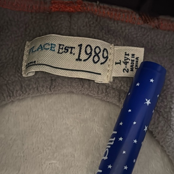 Children’s Place fleece hat (size large 2-4 years) - Picture 2 of 5